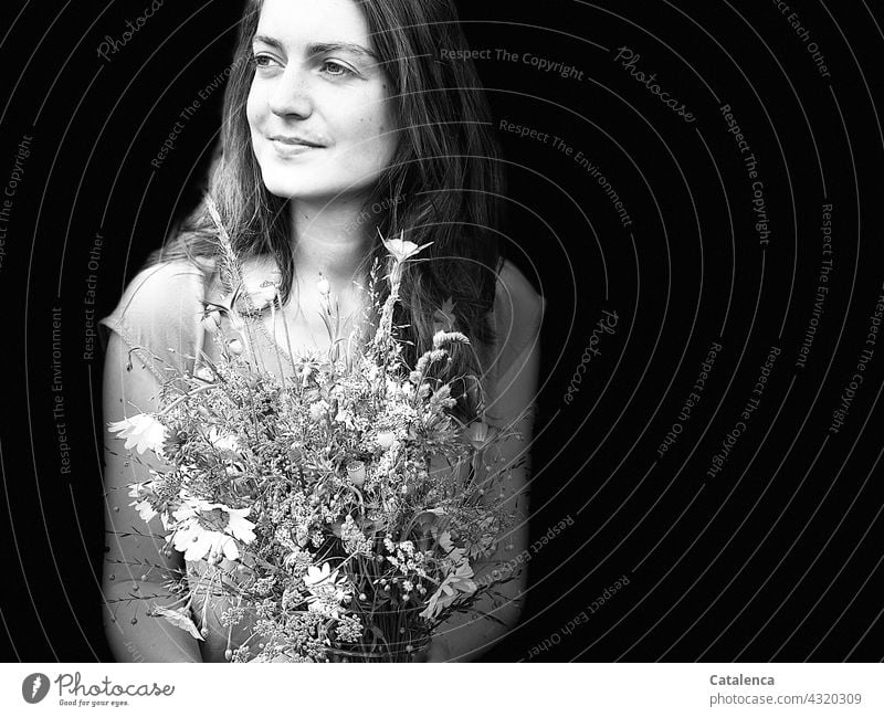 Portrait of a young woman with bouquet of flowers daylight Day Tree Summer Sky Grass cornflowers Margarites Bouquet blossom fade fragrances Blossom look Plant