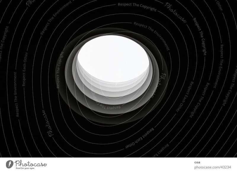 light source Window Round Light Architecture Rose window Hollow Bright spot Vista Dark background Copy Space Center point Middle Wormhole