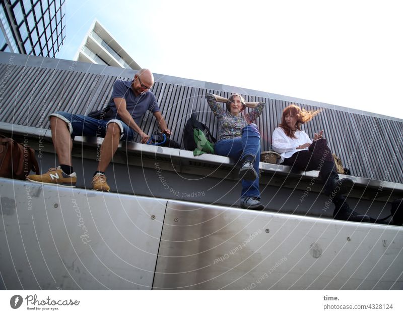 ParkTourHH21 | long bench Bridge Sit urban Woman Man High-rise Worm's-eye view rest Break Concrete Wood Sky sunny Sunlight