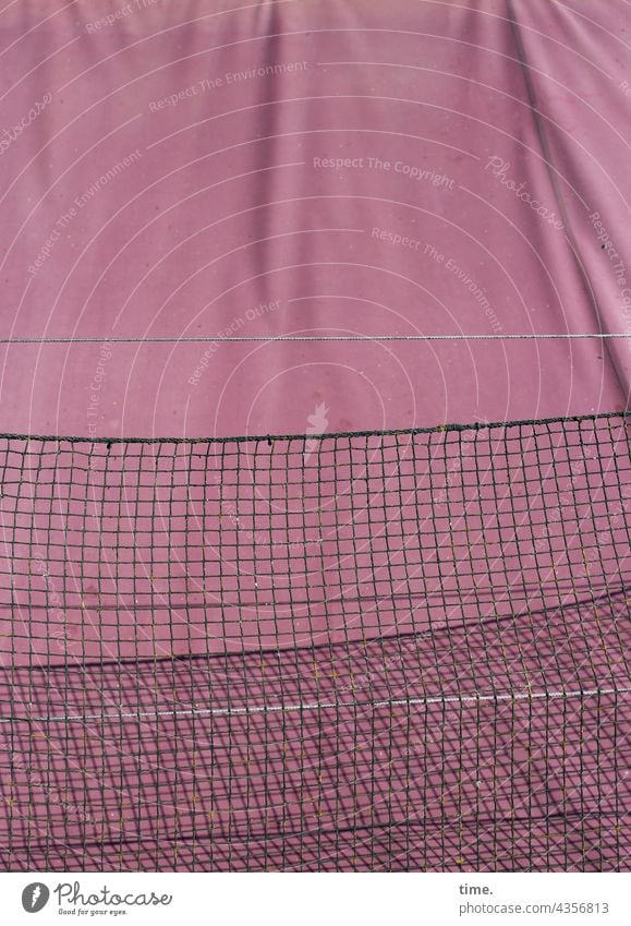 ParkTourHH21 | Stories from the Fence (106) Net Grating Rag Cloth dusky pink lines Protection Safety Wrinkles Folds