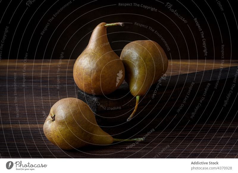 Platter Of Pears isolated fruit pear fresh food background organic white healthy diet closeup ripe vegetarian green raw slice sweet whole cut summer vitamin