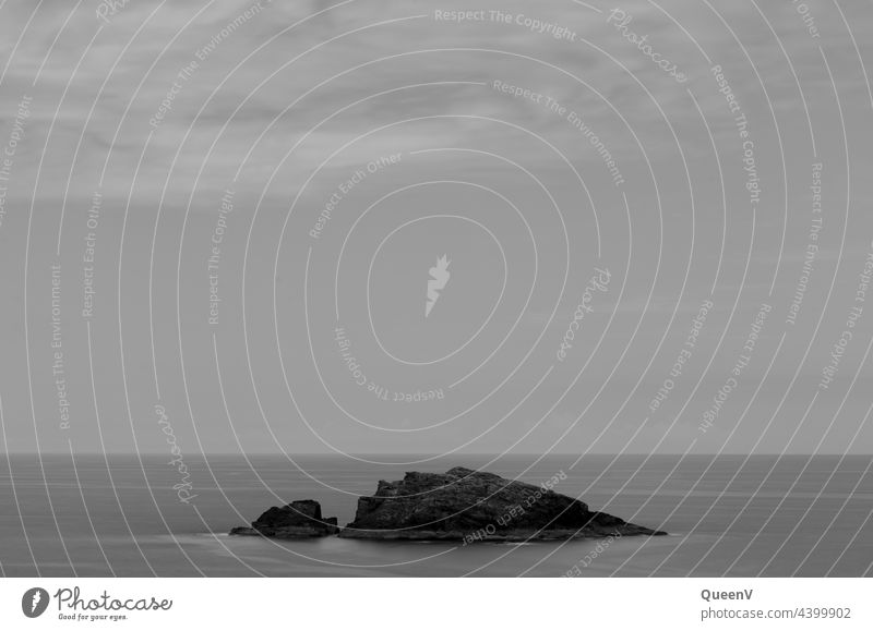 Small islands in the Atlantic Marola Oleiros Galicia Atlantic Ocean Island Seabirds coast Long exposure Black & white photo Landscape Horizon Vacation & Travel