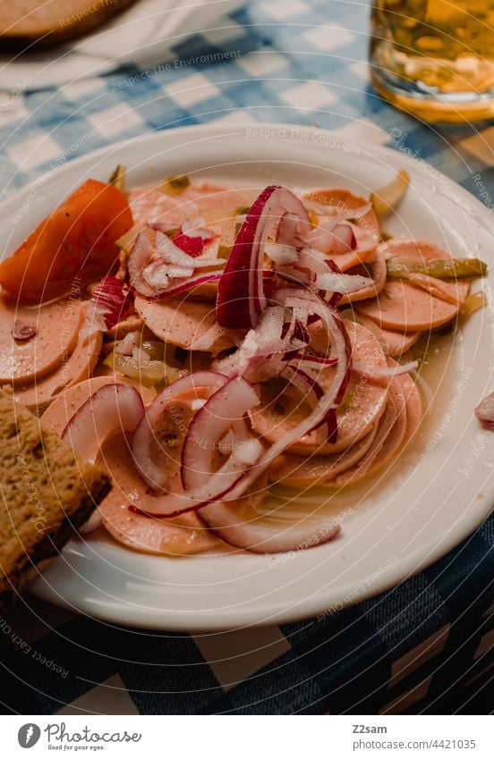 Wurtsalad Bavaria sausage sausage salad Eating onions Tradition Beer garden Fresh Nutrition hearty snack Bavarian German enjoyment Oktoberfest Rustic Munich