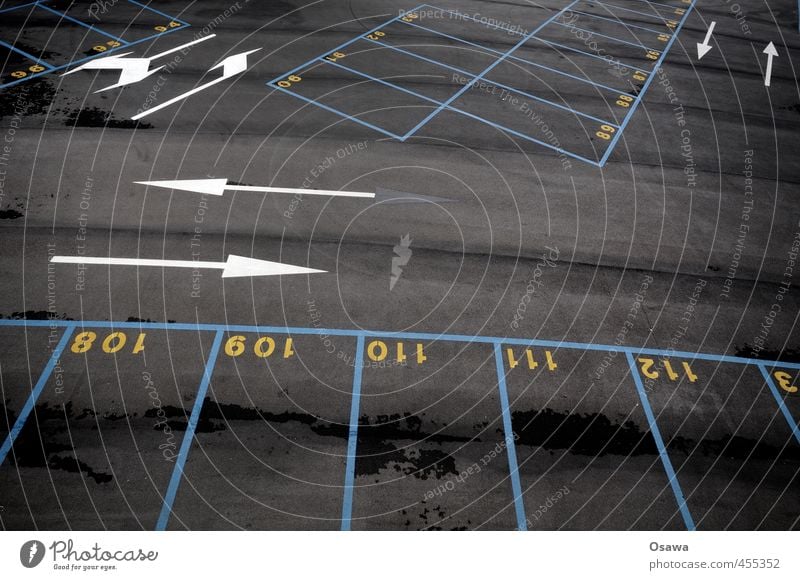 Venice Italy Port City Outskirts Deserted Tourist Attraction Transport Blue Yellow Gray Black White Parking lot Empty Arrow Signs and labeling Asphalt