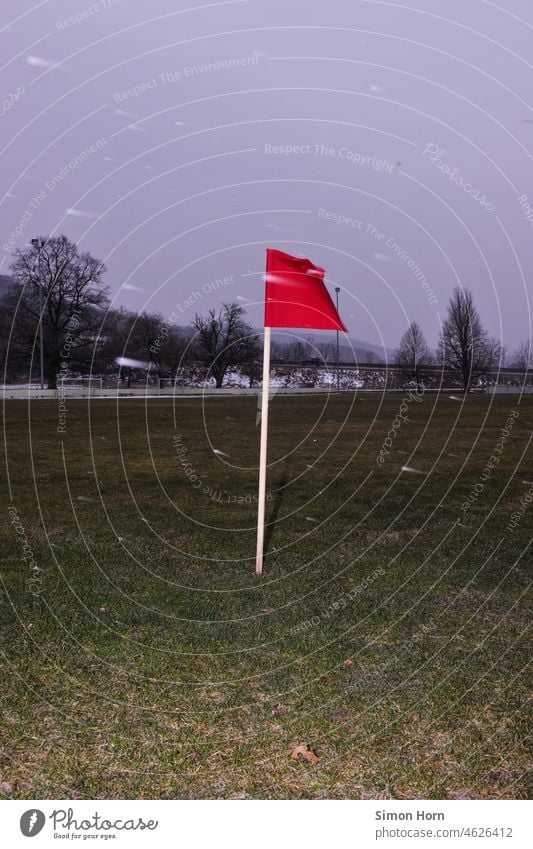 Red flag, wind and snowflakes Flag mark Orientation Wind Key points Direction Road marking peril Clue esteem stormy Navigation grey sky waypoint