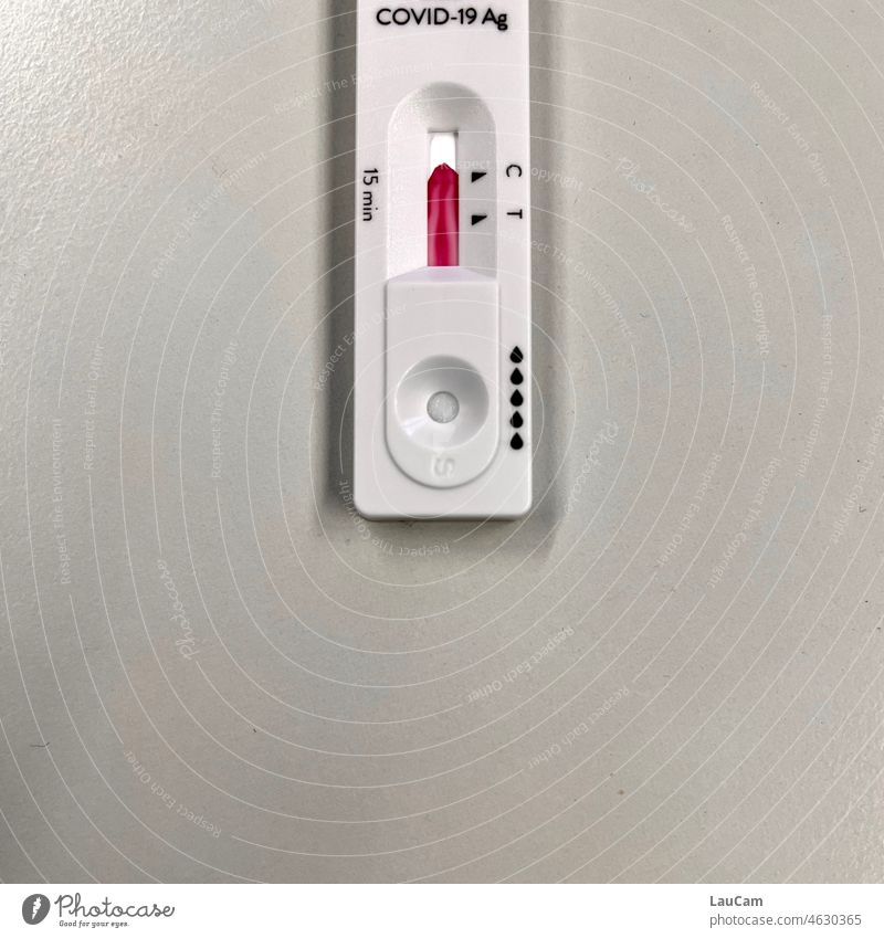 Corona everyday: 5 drops, 15 minutes, wait for result COVID covid19 Covid test Quick test Corona rapid test coronavirus pandemic Healthy Quarantine 3G 2G+