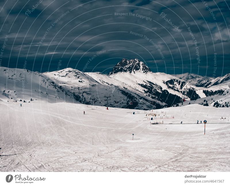 View of snow covered peaks in Neukirchen II Snowscape Mountain range Panorama (View) Long shot Deep depth of field Sunlight Light (Natural Phenomenon)