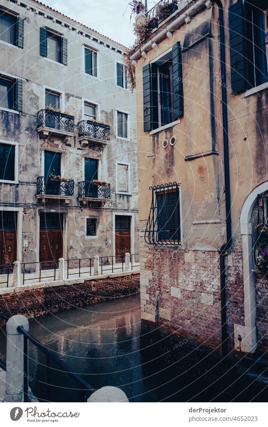 Venice side streets around the corner Looking Central perspective Deep depth of field Dawn Morning Light Shadow Contrast Copy Space middle Copy Space bottom