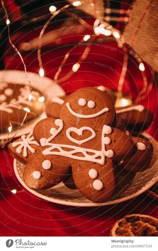 Happy gingerbread man sweet happy sweets christmas christmas cookiees red dark background baking baker face gingerbread cookies gingerbread boy