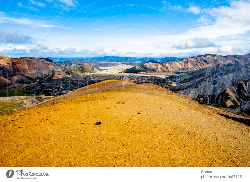 2021 08 19 Landmannalaugar valleys and mountains 36 landscape iceland nature travel outdoor landmannalaugar hiking volcanic trekking summer colorful rock scenic