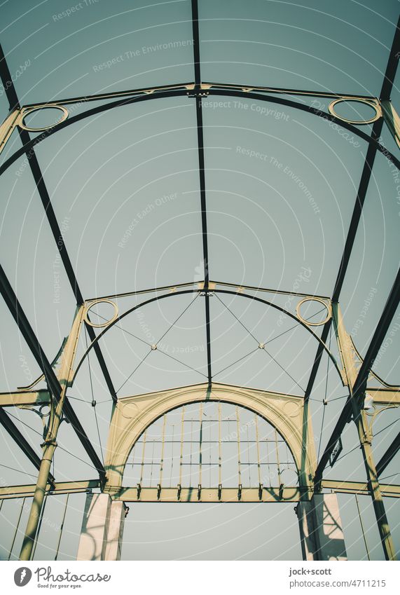 Skeleton structure of mutton auction hall Mutton Auction Hall Construction Prenzlauer Berg Cultural monument Aspire Contrast Sunlight Structures and shapes