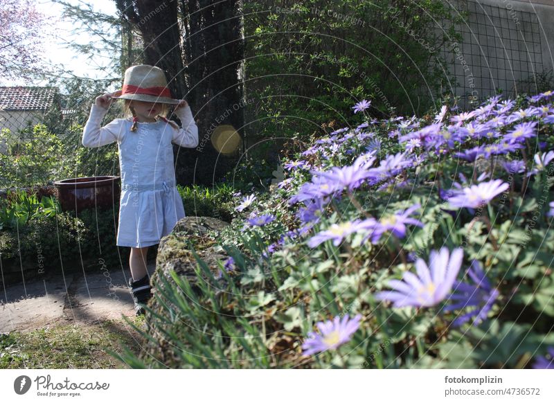 Girl with hat Child Hat Dress flowers romantic cute Cute Spring Infancy Enchanting light blue Childlike Girlish 3 - 8 years little flowers frisky naturally