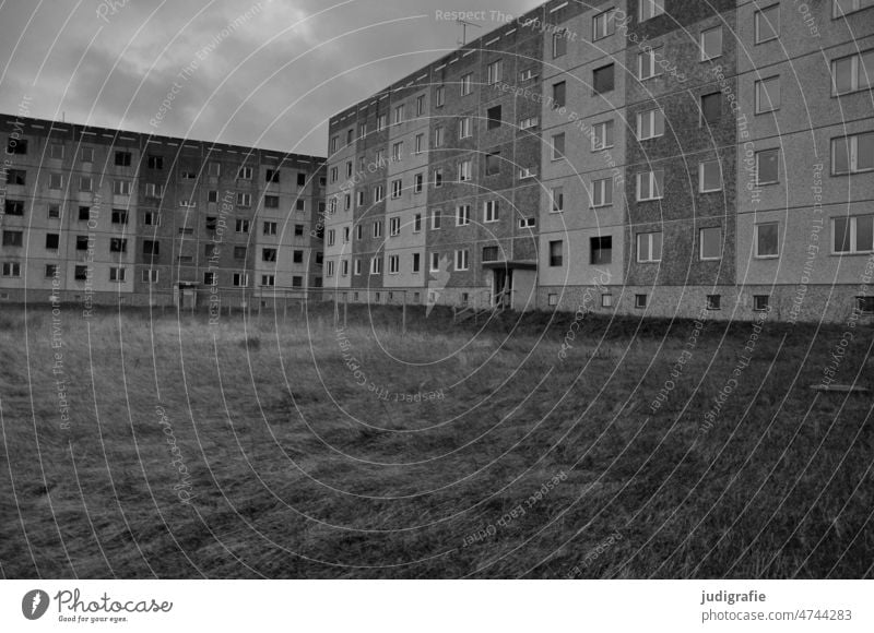 Old new buildings in Hassleben hate Village House (Residential Structure) Manmade structures Building Architecture Wall (barrier) Wall (building) Facade Window