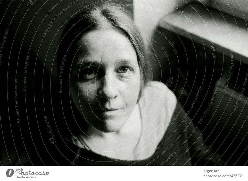 Elke in side light Portrait photograph Light Moody Black & white photo Laughter Eyes Contrast