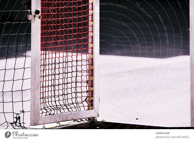 Light, shadow, contrasts and a red net Shadow Sporting grounds Contrasts Net Red Black sunny shady Sports Leisure and hobbies Sports Training Sporting Complex