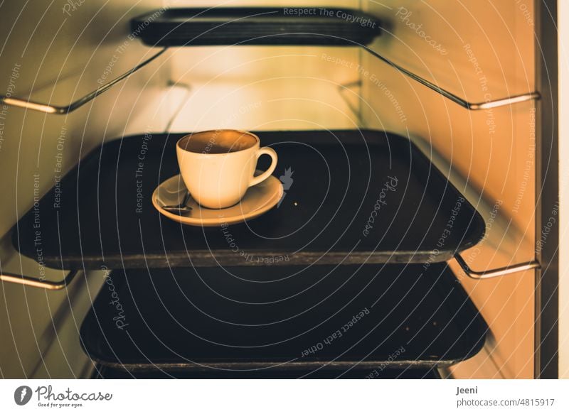 [hansa BER 2022] Empty coffee cup on the tray trolley Coffee Café cafeteria Restaurant Coffee cup return Crockery return of crockery Gastronomy Tray utilised