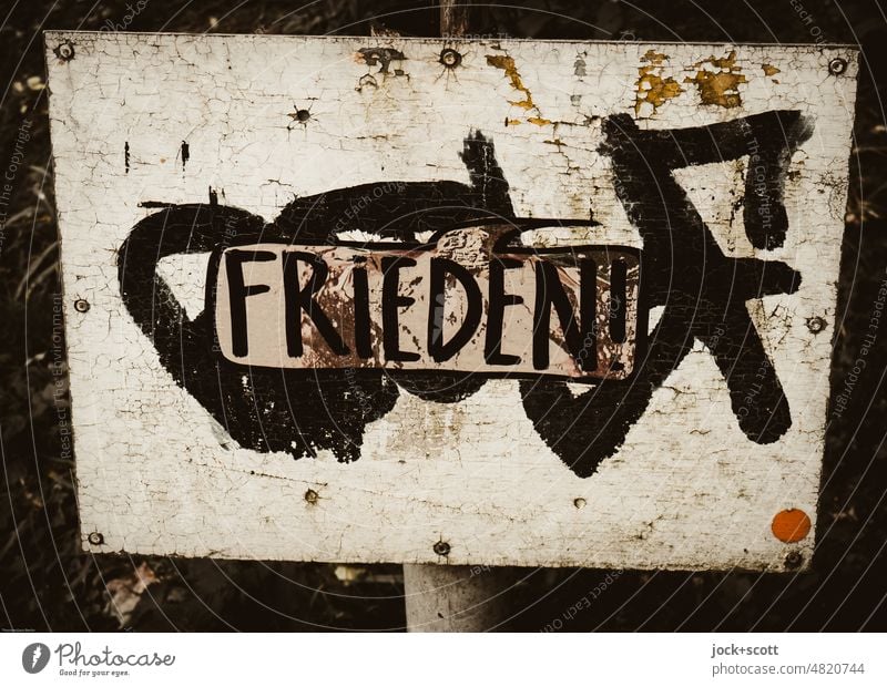 [hansa BER 2022] Peace found Freedom Word Typography German Characters Signs and labeling frowzy Graffiti Street art Capital letter Ravages of time Weathered