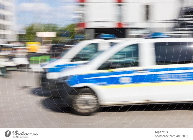 Lalülala Police Force Police car Safety Colour photo Exterior shot Deserted Emergency vehicles Deployment Politics and state Protection Street Threat