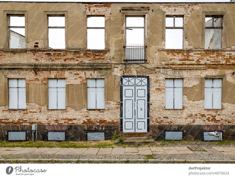 Fake facade in Frankfurt an der Oder Exterior shot Gloomy real estate Multicoloured Copy Space left Copy Space bottom Real estate market house purchase Tourism