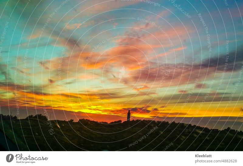 Grandiose color spectacle to the midsummer sun in the distance the lighthouse of Hirtshals - Hirtshals Fyr Midsummer Sun Lighthouse Bright colours Speckak