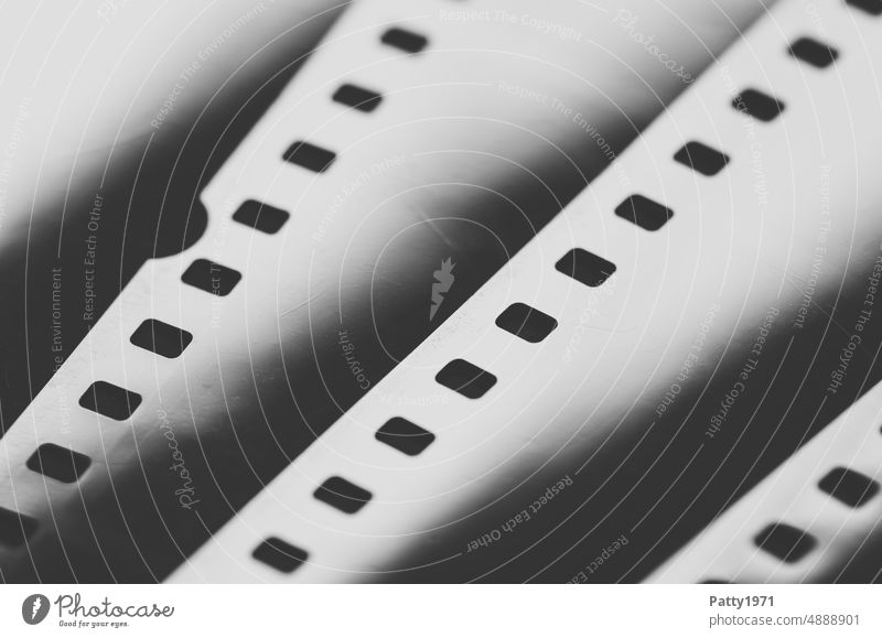 Vintage filmstrip deatil shot in b&w Film Filmstrips Analog Photography Retro Nostalgia Close-up Negative Abstract geometric lines Detail