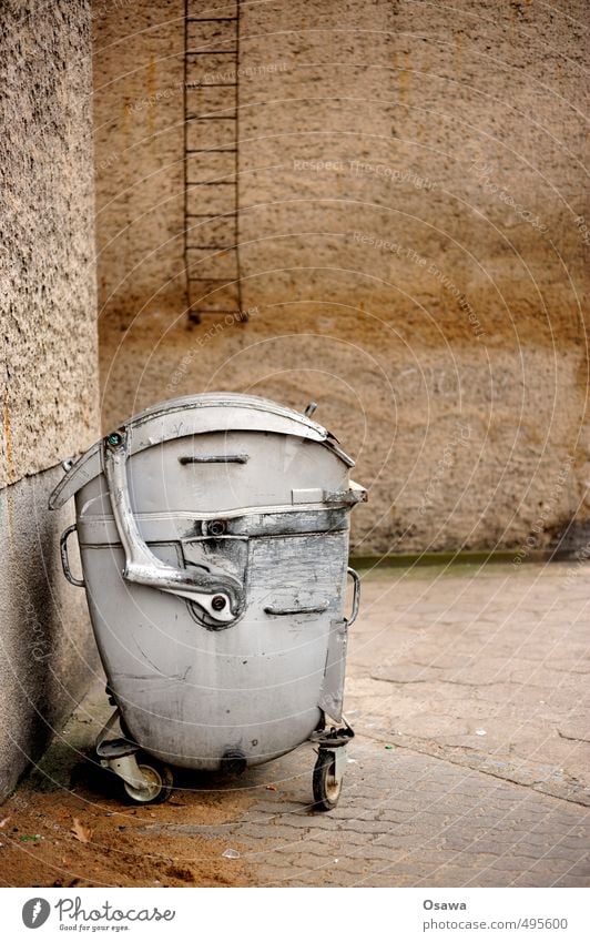 container Container Trash container Dispose of Backyard Old Wall (building) House (Residential Structure) Building Ladder Gray Silver Day Exterior shot