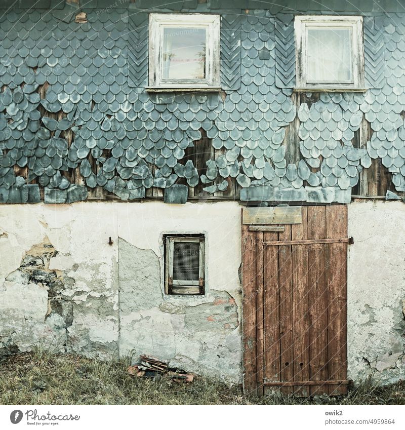 housekeeping House (Residential Structure) Old Wall (barrier) Window door Gloomy Trashy Decline Transience Past Destruction Derelict Ravages of time Run-down