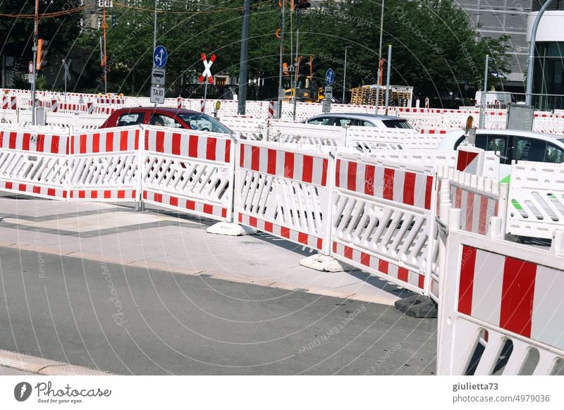 Major construction site Chemnitz city center Construction site Road traffic Roadblock cordon Barred Transport Diversion Red White road blockade no passage