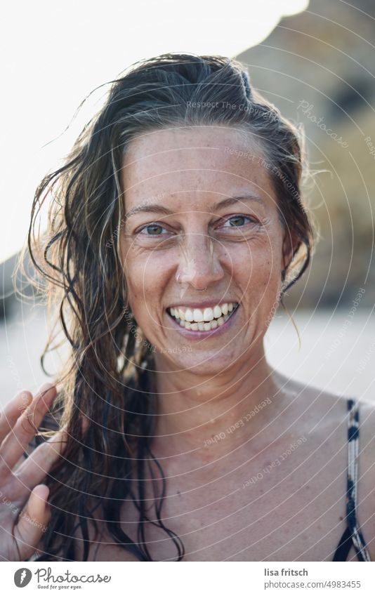 WOMAN - BEAUTIFUL - LAUGH - HAPPY - VACATION Woman 30-35 years Brunette Long-haired Nasal piercing Curl wet hair Vacation & Travel beach holiday Laughter pretty