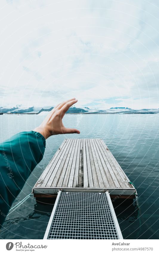 Tranquil image of a seashore at vatnajokull glacier with copy space, relaxing and freedom concept. wilderness extreme national climate floating horizontal