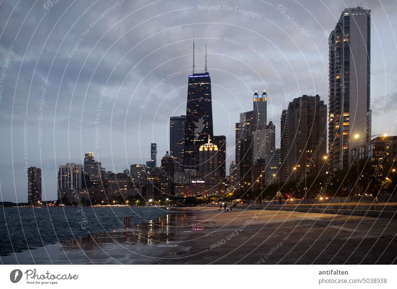 reflections Lighting Chicago clearer Night life Vantage point Vacation & Travel Water Reflection River Landmark Architecture cityscape Exterior shot Building