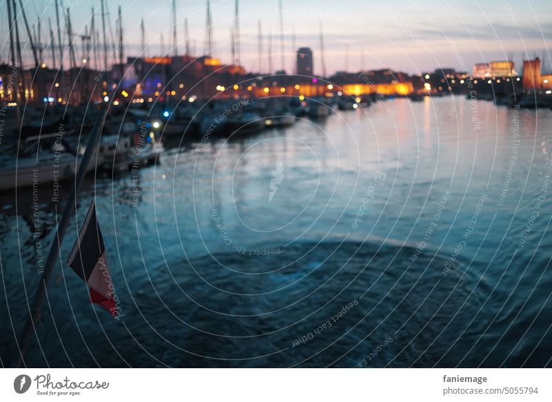 Arrivée au Vieux Port old port Marseille France flag tricolor Bleu blanc rouge Harbour Navigation Boating trip ship boat Evening clearer Waves Ocean