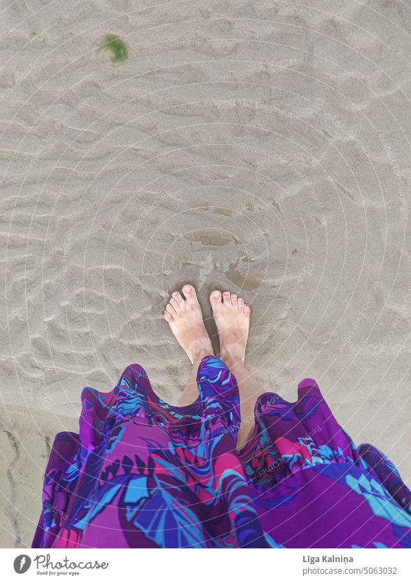 Top View of woman's feet at sandy beach Feet Legs Toes Barefoot Relaxation Human being Skin Woman Vacation & Travel Stand Feminine Summer vacation Beach Sand