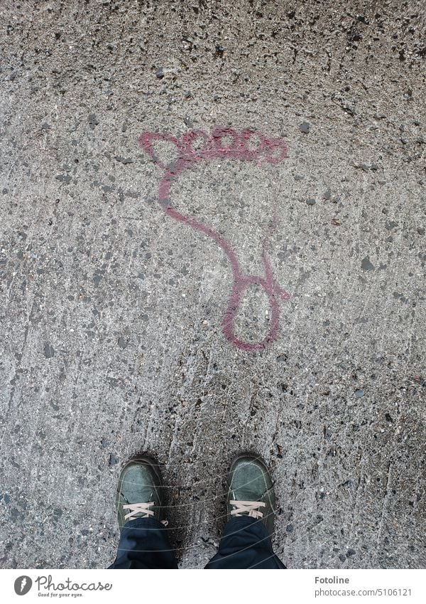 But someone is living on a very large footprint here. This footprint is at least three times as big as mine. Feet Toes Footwear Floor covering Stand