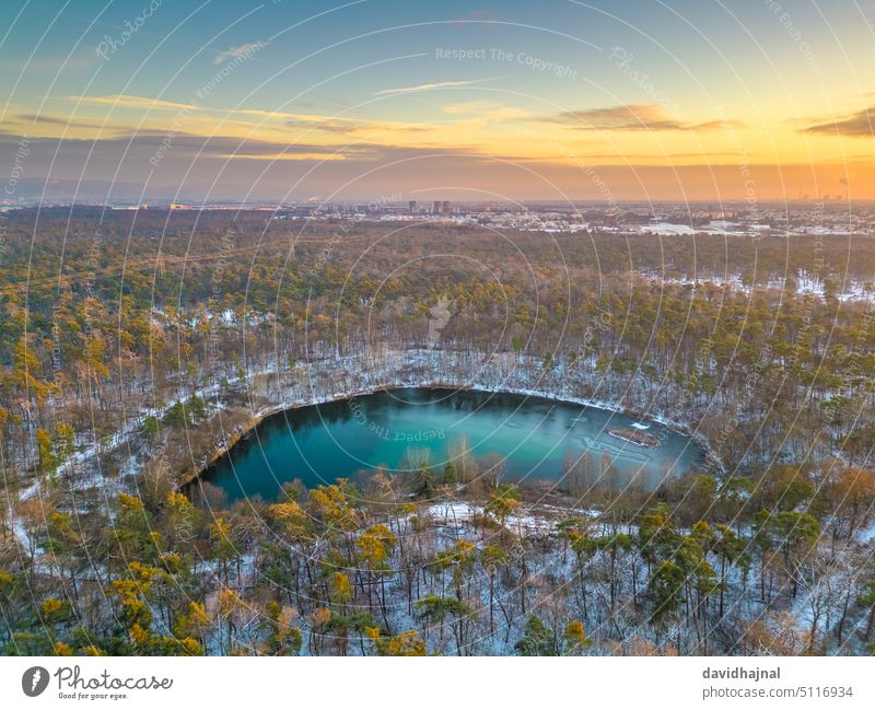 Aerial view of the Karlsternweiher in Mannheim. River Lake Pond Water Antenna Aerial photograph Forest Drone Tree Germany Europe Landmark sight Sightseeing