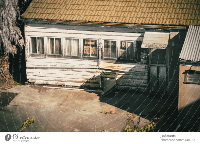 unnecessary | house is about to be demolished Facade House (Residential Structure) Backyard Bird's-eye view Old building Weathered lost places Ravages of time