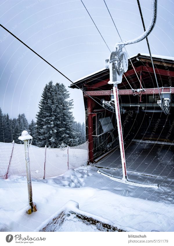 Ski lift entry after light snowfall ski lifts snow sports Ski run Vacation & Travel Winter vacation Alps Snow Mountain Winter sports Sports Leisure and hobbies