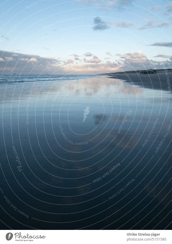 Beach with clouds reflection and tide in evening mood Beach with tide High tide cloud reflection Ocean coast Water North Sea Tide Horizon Far-off places Island