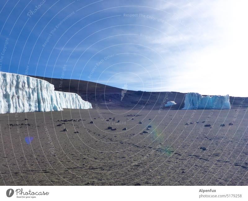 Rot date | almost reached crater Volcano Glacier Glacier ice Kilimanjaro Ice Mountain Exterior shot Deserted Climate Frost Climate change Elements Glacial melt