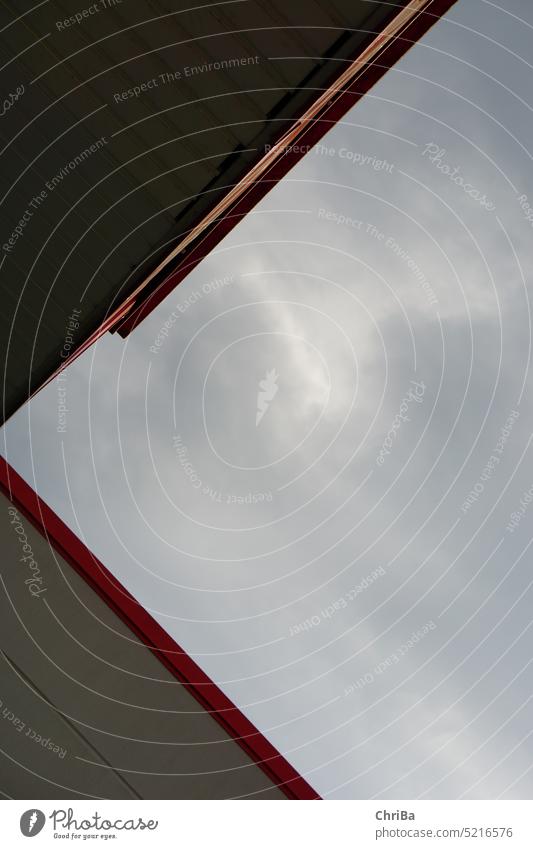 View upwards in a courtyard Sky graphically Abstract Geometry harmony shape abstract Colour minimal House (Residential Structure) Bauhaus Architecture