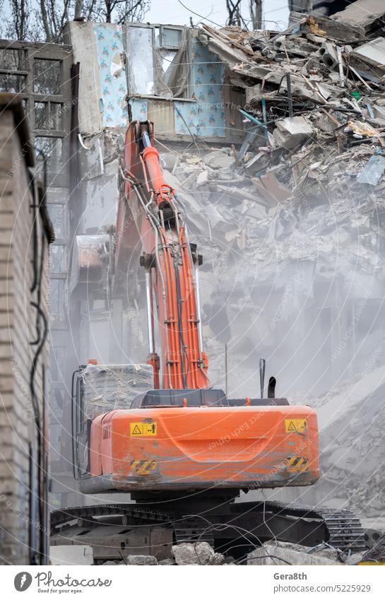 construction equipment destroys affected houses war in Ukraine Donetsk Kherson Kyiv Lugansk Mariupol Russia Zaporozhye abandon abandoned attack blown up