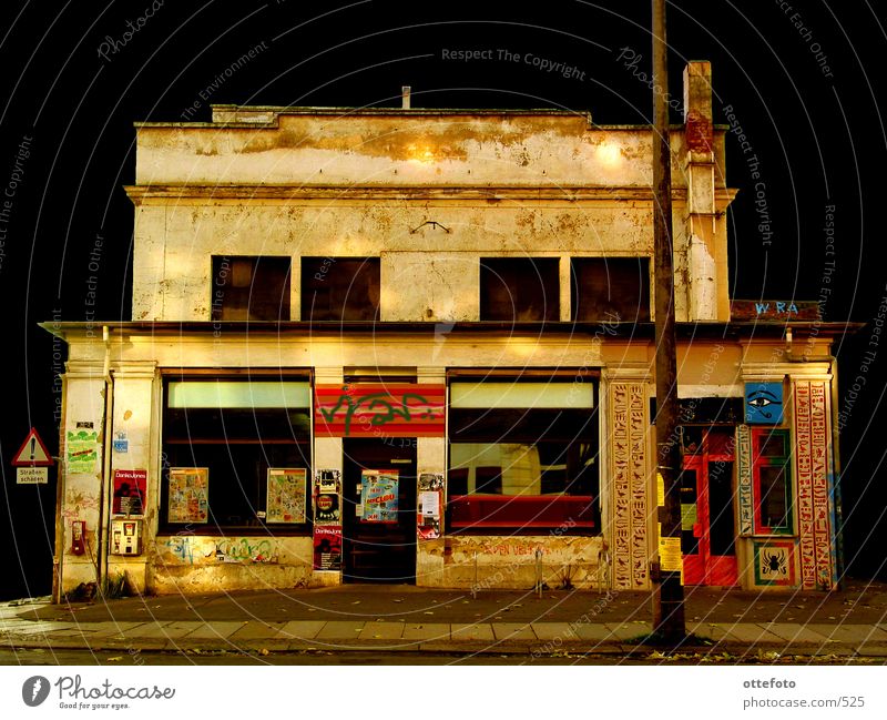 Former discount shop, Leipzig Supermarket Night Architecture Derelict southern town Store premises Graffiti Evening