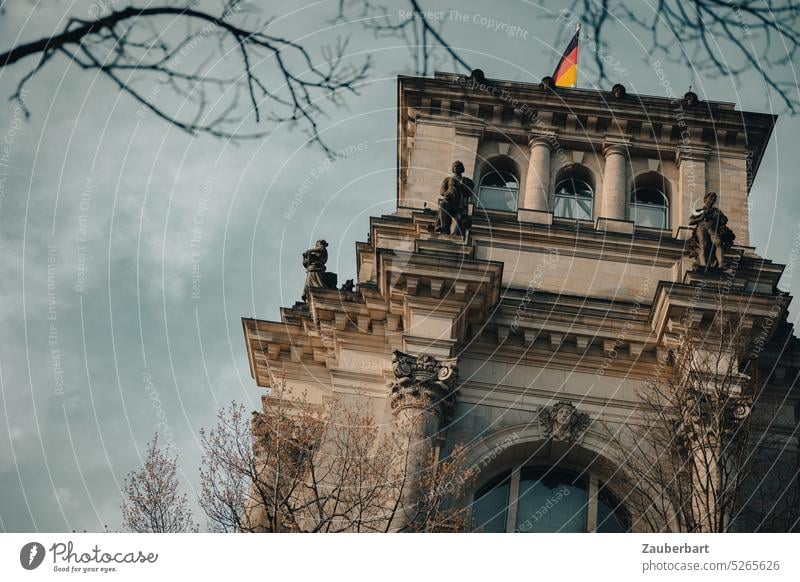 Reichstag building, side wing, against dramatic sky in slight slant, symbolic of political fatigue Policy fatigue obliquely Dramatic policy government quarter