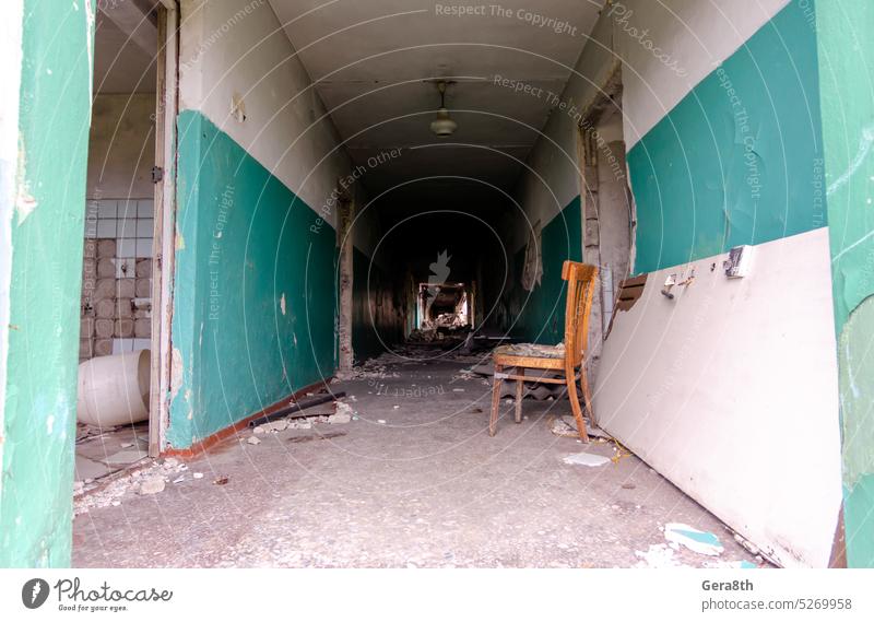 inside a destroyed school in Ukraine Donetsk Kherson Kyiv Lugansk Mariupol Russia Zaporozhye abandon abandoned attack bakhmut blown up bombardment broken