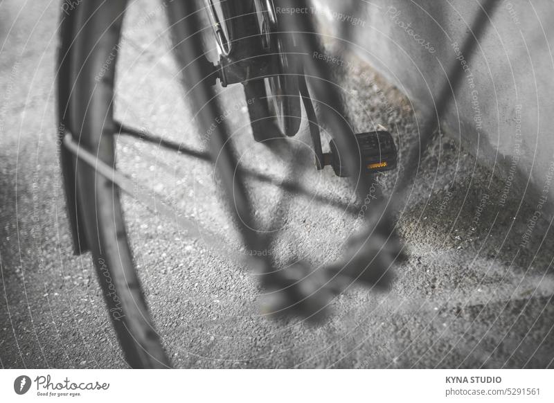 Urban bicycle vintage grunge weathered italian nostalgia photography dark toned biker close up traditional saddle wall style macro bokeh aged urban pedal old