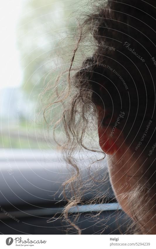 Mainfux-UT | Löckchen Head Curl Curls hairstyle Woman Rear view car lured Close-up Detail Hair and hairstyles Human being Feminine Colour photo Interior shot