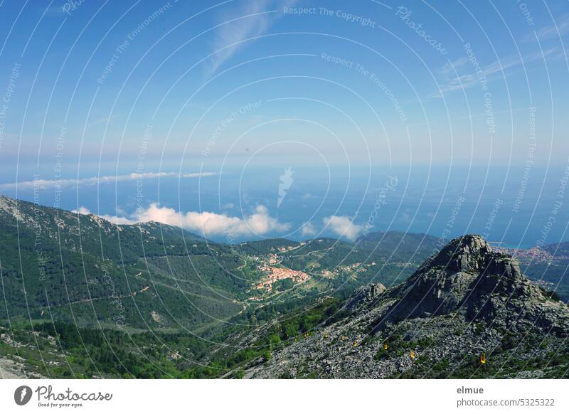 View from Monte Capanne on Elba, clouds and the Mediterranean Sea / Cable car Cabinovia mountain mountain massif outlook Blog Granodiorite stone mountain hiking