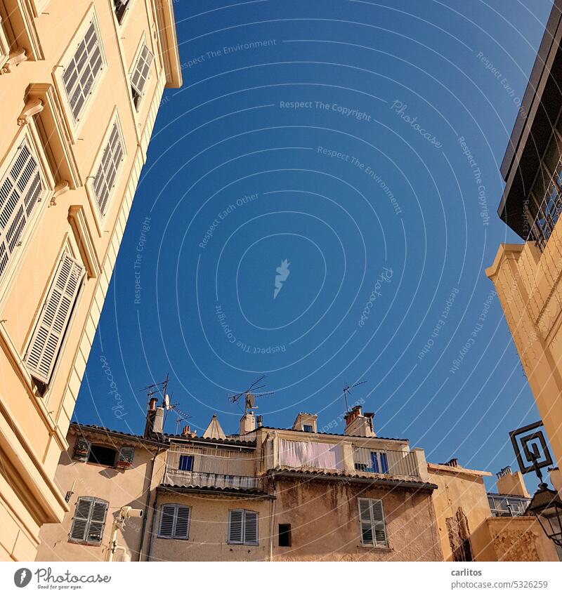 In the alleys of Toulon IV France Southern France Old town Mediterranean Building Facade Deserted Architecture Town Window Historic Vacation & Travel Tourism