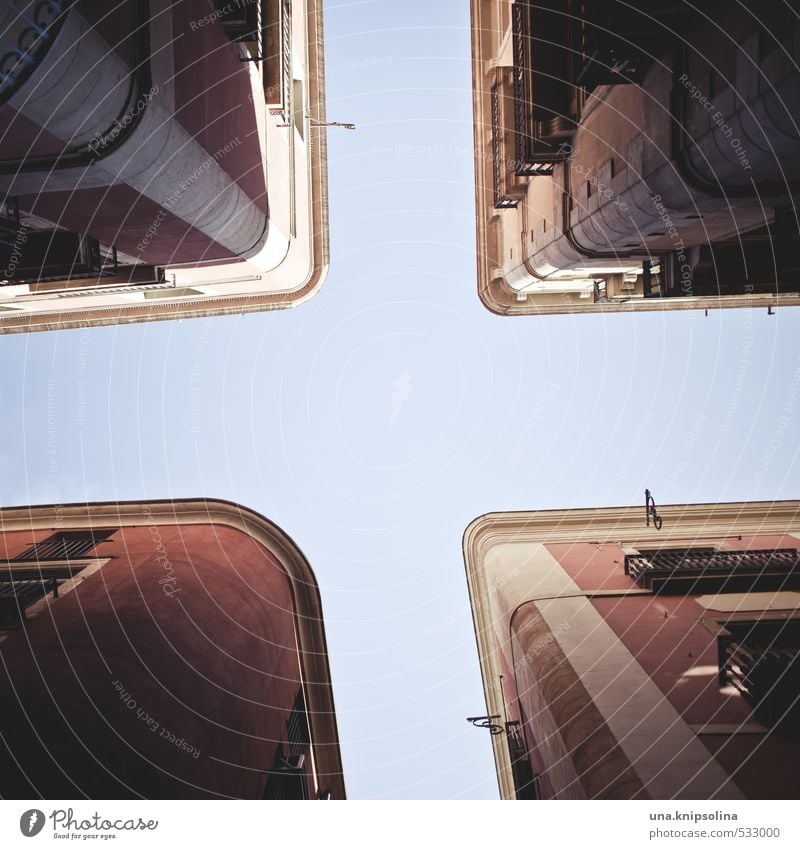 + Sky Cloudless sky Barcelona Town House (Residential Structure) Manmade structures Building Architecture Wall (barrier) Wall (building) Facade Sharp-edged Tall