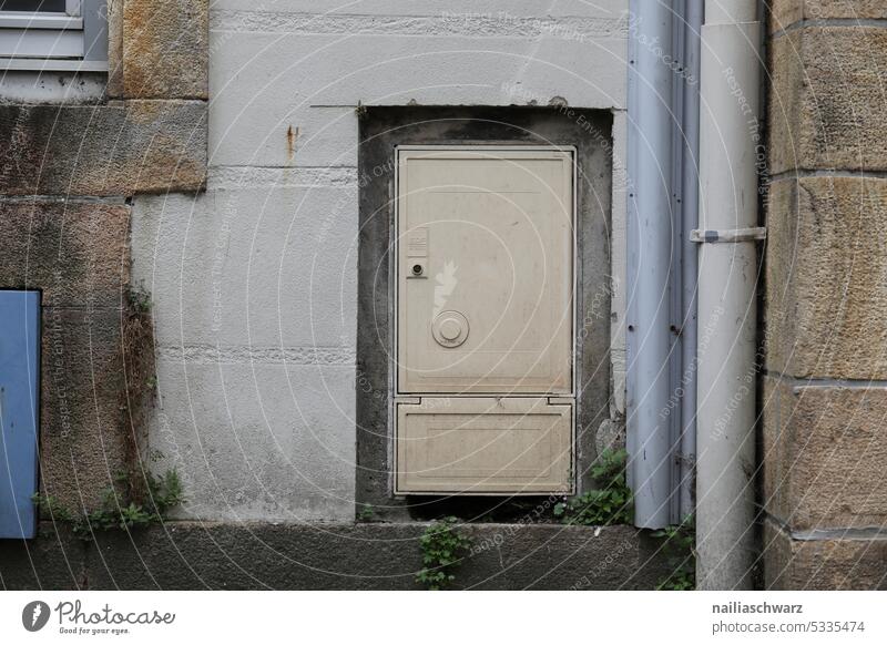 power box gray color Structures and shapes Plaster Box-shaped Energy Morbid Broken grey background Power consumption Energy industry Electrical circuit Deserted